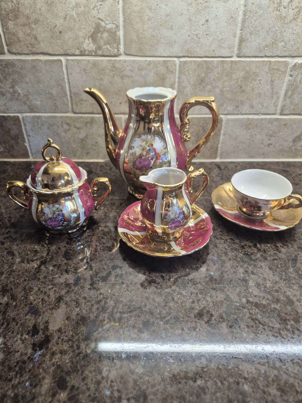 ESD Courting‎ Couple Porcelain Japan Tea Set  Cup Saucer Teapot Gold Vintage EUC